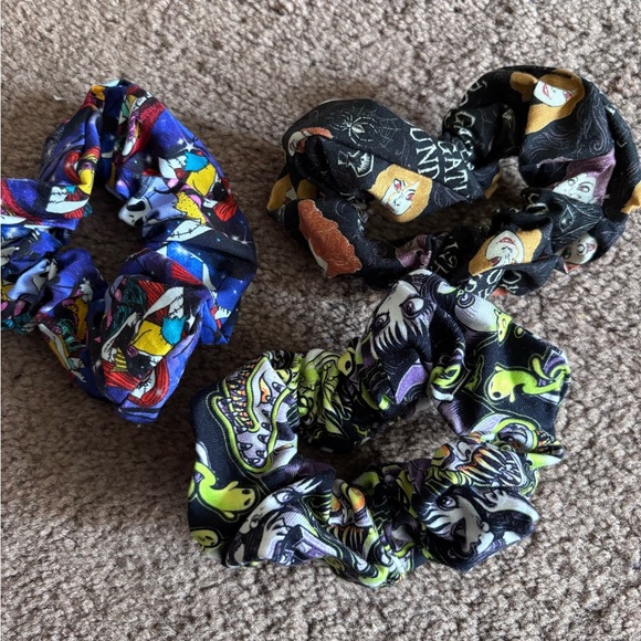 Vibrant Halloween Cartoon Print Kids Hair Scrunchies Set - Picture 1 of 4
